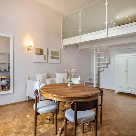 Palazzo Galli Tassi Collection - Loft 2 & Loft 3 Apartament *