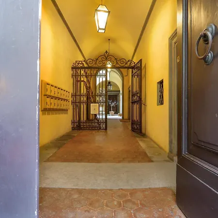 Palazzo Galli Tassi Collection - Loft 2 & Loft 3 Apartament *